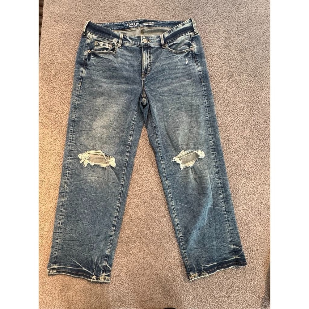 Torrid Perfect Wide‎ Leg Cropped Jeans Women's 12R Vintage Stretch Distressed